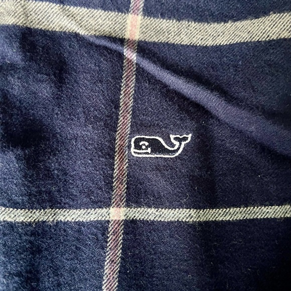 Vineyard Vines Men’s Plaid Button-Down Shirt Navy/White M - Picture 2 of 4